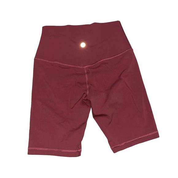 Lululemon Align Short 8"
Red Merlot
Size 4 - Picture 3 of 5